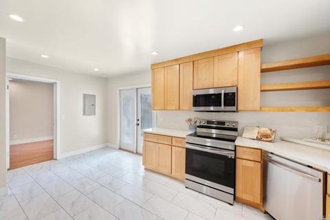 212 Starr Ave, Vallejo, CA 94590 photo 20