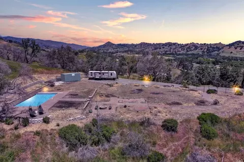 6939 La Vera Ln, Vacaville, CA 95688