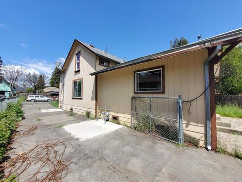 33 Alameda Ave, Willits, CA 95490 photo 23