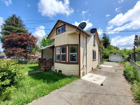 33 Alameda Ave, Willits, CA 95490 photo 3