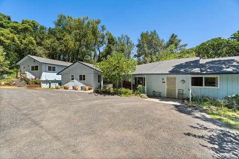 2885 Hidden Acres Rd, Santa Rosa, CA 95404