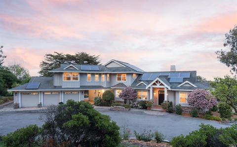 235 Anglers Way, Petaluma, CA 94952