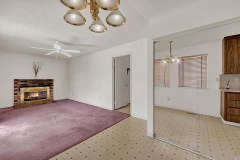 185 Mesa Ct, Vacaville, CA 95687 photo 32
