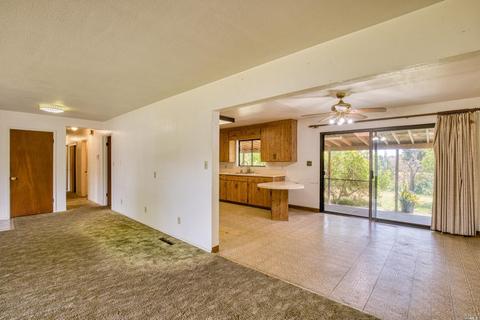 270 Billington Ln, Windsor, CA 95492 photo 12