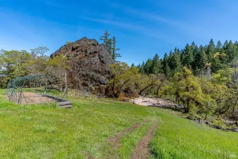 28500 Valley View Dr, Willits, CA 95490 photo 5