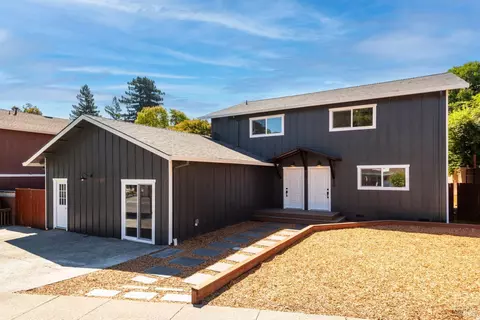 7631 Bately Ct, Sebastopol, CA 95472 photo 2