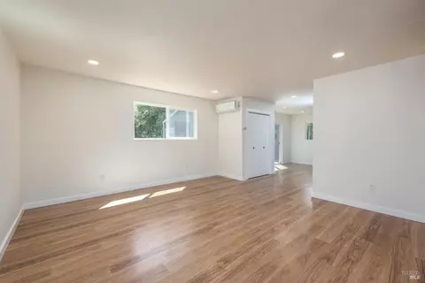 7631 Bately Ct, Sebastopol, CA 95472 photo 8