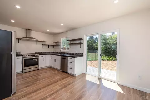 7631 Bately Ct, Sebastopol, CA 95472 photo 47