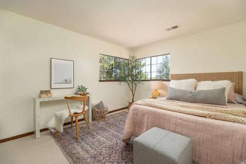 2 Caddy Ct, Novato, CA 94949 photo 17