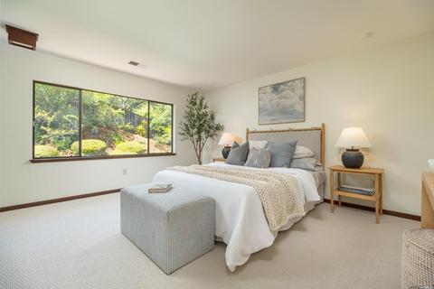 2 Caddy Ct, Novato, CA 94949 photo 13