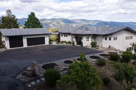 477 Kortum Canyon Rd, Calistoga, CA 94515
