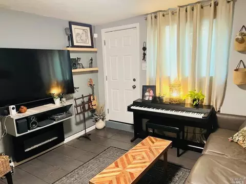 732 Alabama St, Vallejo, CA 94590 photo 9
