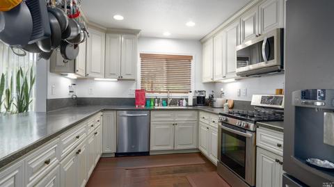 103 Beverly Ct, Vacaville, CA 95687 photo 9
