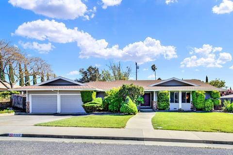 1117 Churchill Dr, Fairfield, CA 94533