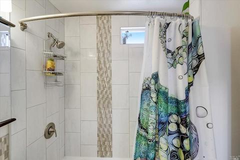 1054 Caldwell Ave, Vallejo, CA 94591 photo 23