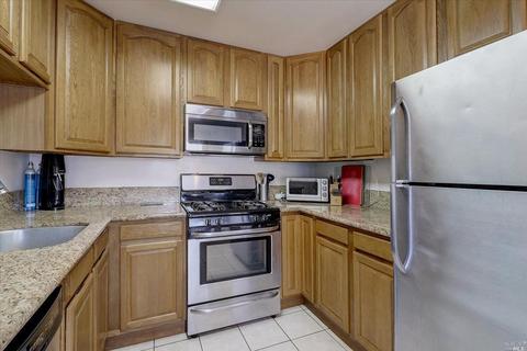 1054 Caldwell Ave, Vallejo, CA 94591 photo 13