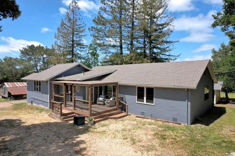 2312 Magnolia Ave, Petaluma, CA 94952