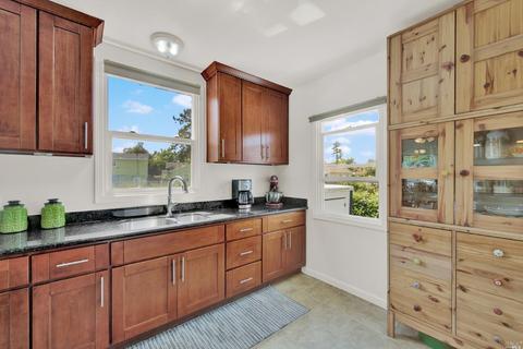 301 Mayo Ave, Vallejo, CA 94590 photo 38