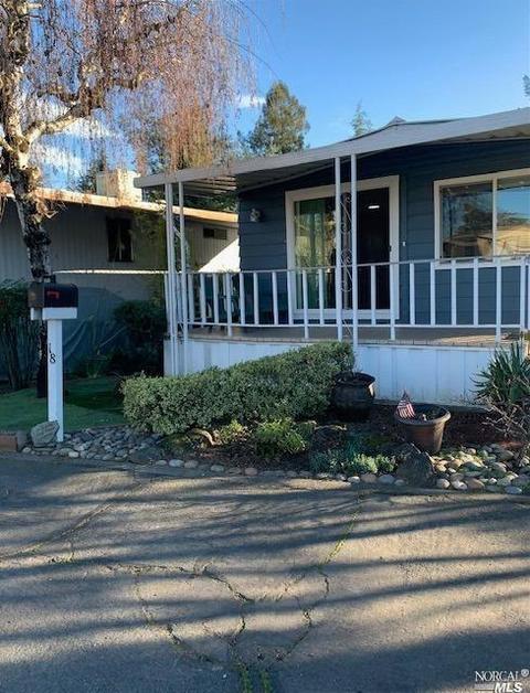18 Wayside Dr #18, Santa Rosa, CA 95407