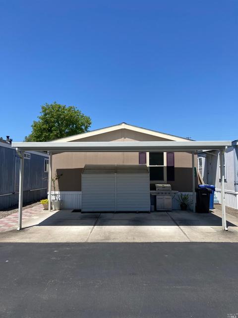 129 Brian St, Windsor, CA 95492 photo 2