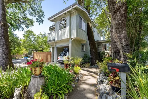 903 San Anselmo Avenue #A & B, San Anselmo, CA 94960