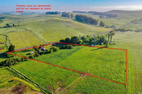 6355 Bodega Ave, Petaluma, CA 94952 photo 3