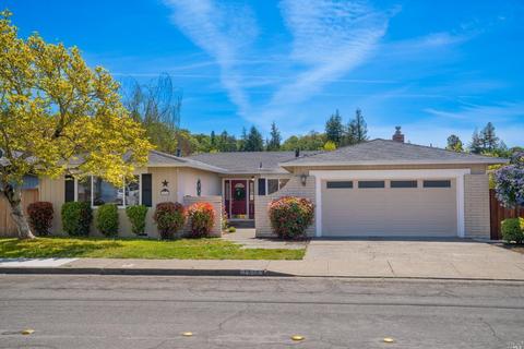 1516 Hexem Ave, Santa Rosa, CA 95404