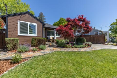 1712 Hemlock St, Napa, CA 94559