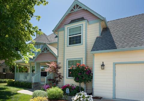 770 Collier Dr, Dixon, CA 95620