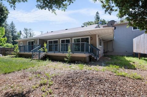 414 E 1st St, Cloverdale, CA 95425 photo 17