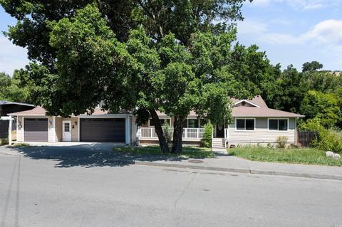 414 E 1st St, Cloverdale, CA 95425 photo 2