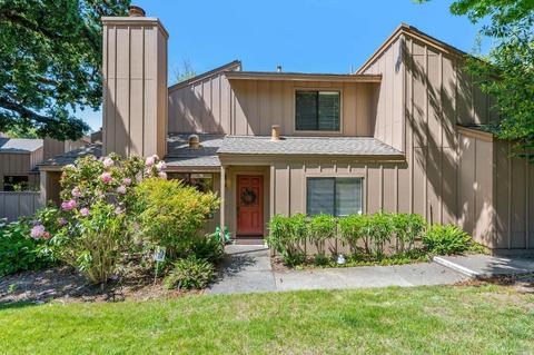 60 Cinnamon Teal Ln, Novato, CA 94949