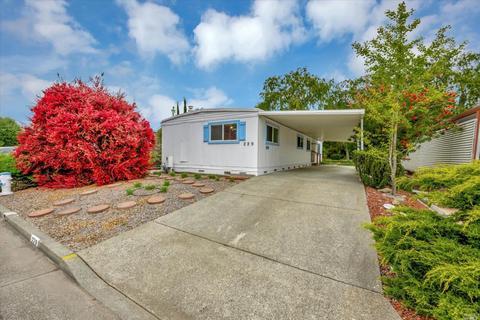 229 Regency Ct, Santa Rosa, CA 95401