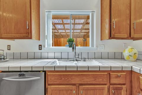 1143 Legend Cir, Vallejo, CA 94591 photo 17