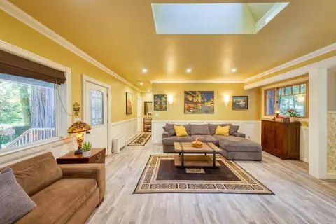 14308 Lovers Ln, Guerneville, CA 95446