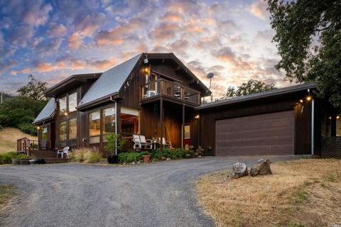 5280 Cherry Creek Rd, Cloverdale, CA 95425