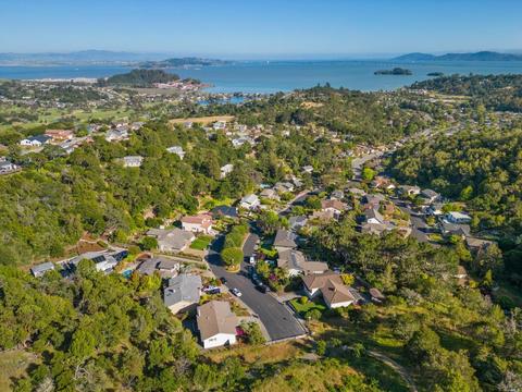 260 Knight Dr, San Rafael, CA 94901