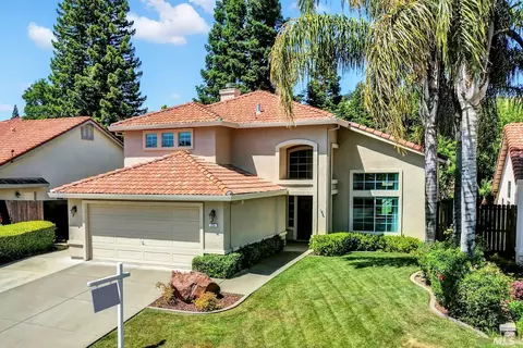 213 Boulderidge Ct, Vacaville, CA 95688