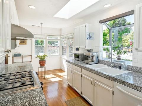 1596 Wright St, Santa Rosa, CA 95404 photo 16
