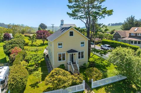 171 1st St, Tomales, CA 94971