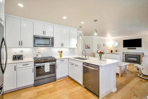 311 Northampton Dr, Windsor, CA 95492 photo 18