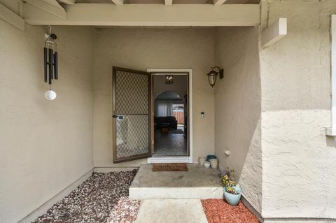 720 Sequoia Dr, Fairfield, CA 94533 photo 4