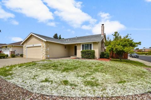 720 Sequoia Dr, Fairfield, CA 94533 photo 3