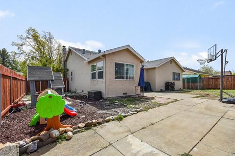 720 Sequoia Dr, Fairfield, CA 94533 photo 38