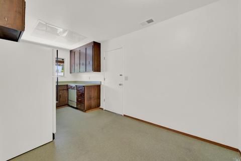 265 Holly Dr, Fairfield, CA 94533 photo 9