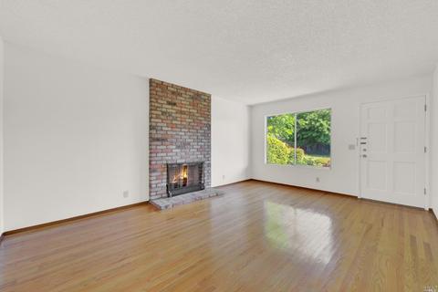 265 Holly Dr, Fairfield, CA 94533 photo 8