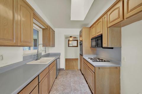 631 W D St S, Dixon, CA 95620 photo 38