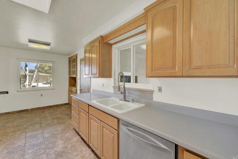 631 W D St S, Dixon, CA 95620 photo 36