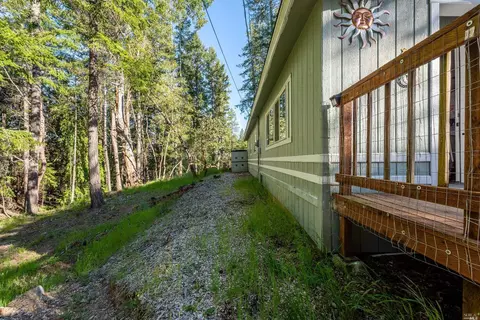 1789 Hawk Ln, Willits, CA 95490 photo 4