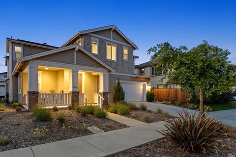 2505 Red Willow Dr, Santa Rosa, CA 95403